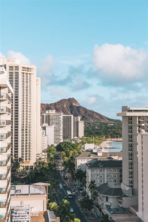 hawaii luxury shopping guide.